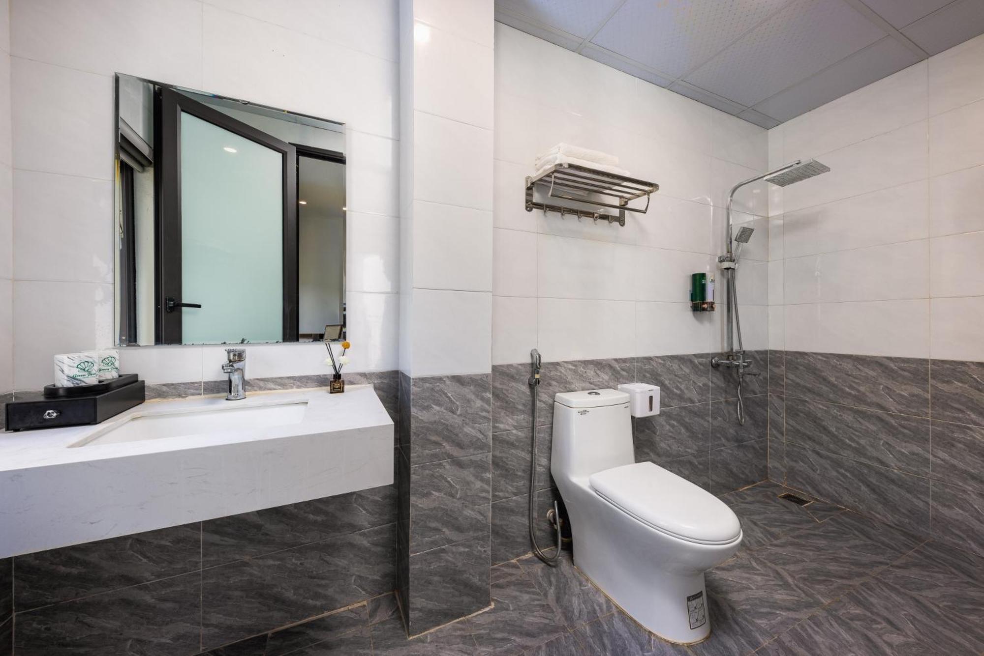 Cat Ba Green Pearl Hotel Dong Khe Sau Екстериор снимка